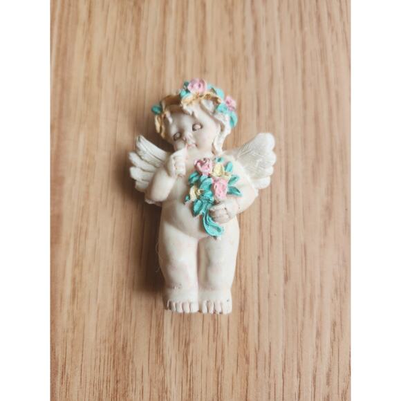 Vintage Angel Cherub Magnet with Flower Crown & Wings Decorative Figurine 3.75" - Picture 1 of 4